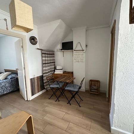 Apartamentos Masbambu Малага Екстер'єр фото