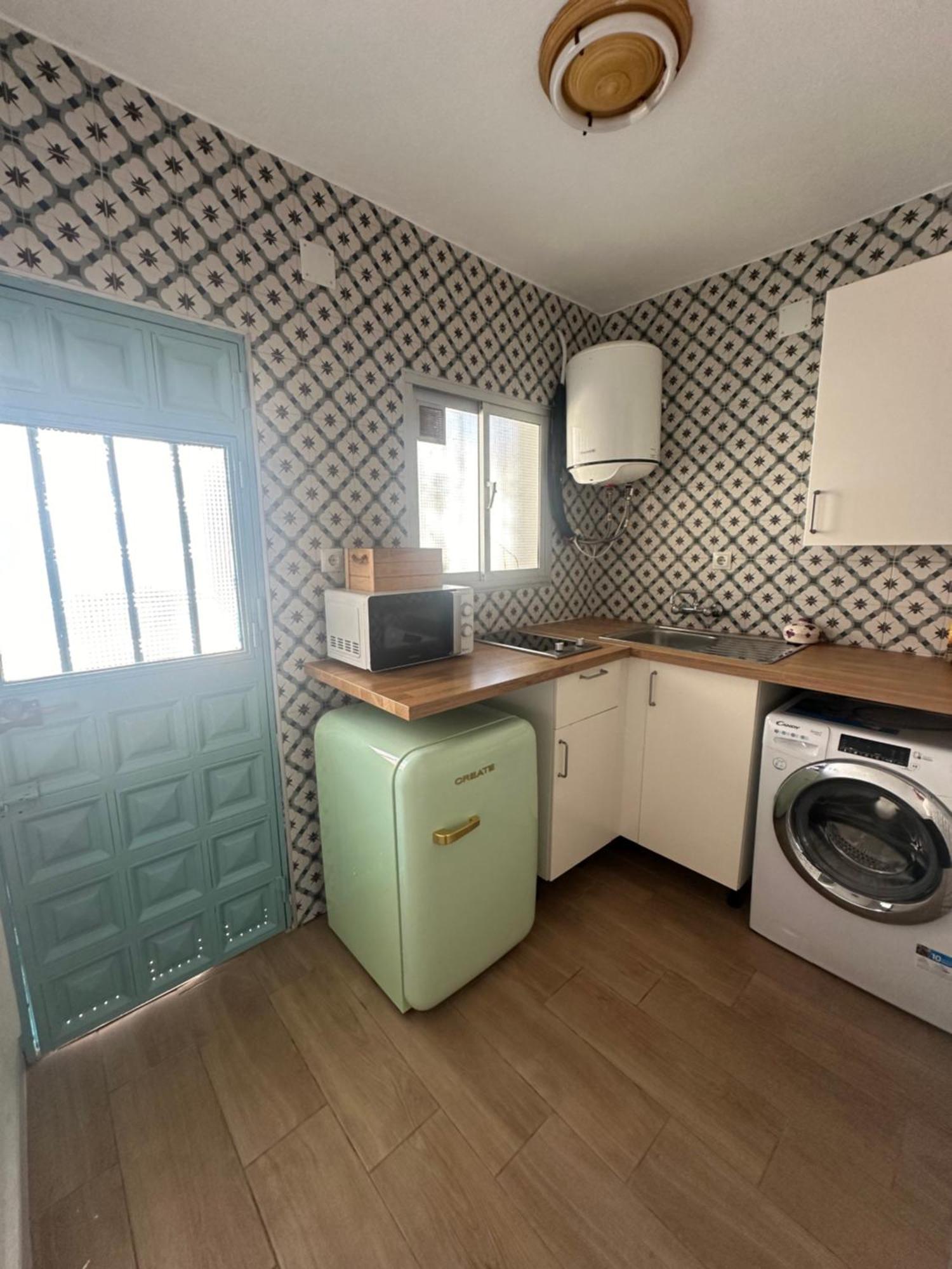 Apartamentos Masbambu Малага Екстер'єр фото